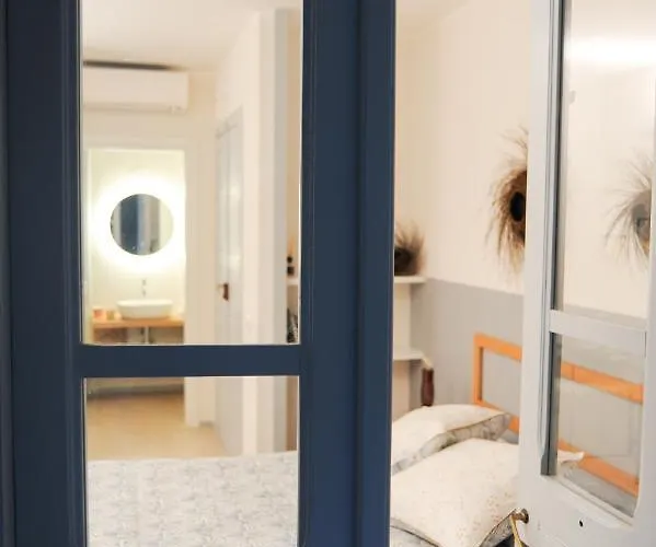 Casa Minu Santa Chiara بيت ضيافة