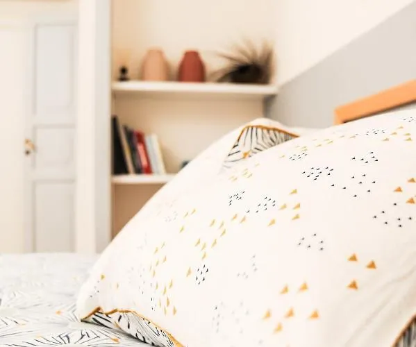 Casa Minu Santa Chiara بيت ضيافة